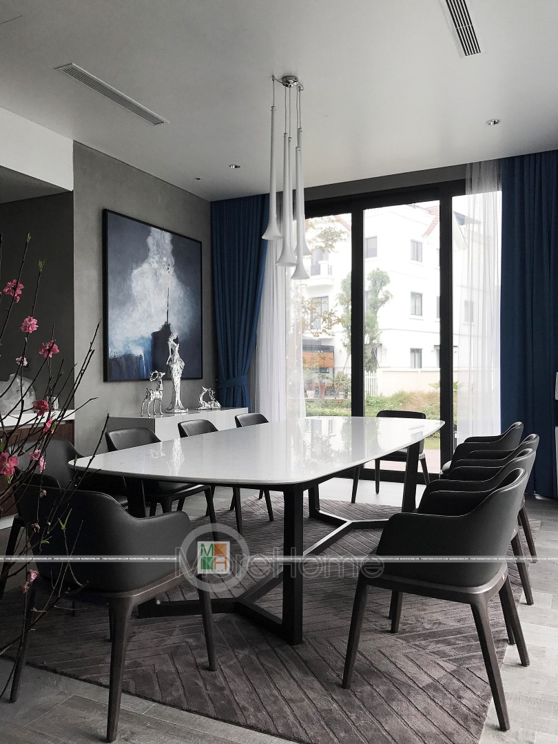 Bộ bàn ăn đẳng cấp được bọc da do MORESOFA giúp người sử dụng luôn luôn có cảm giác êm ái, ấm cúng Cách bố trí bộ bàn ghế ăn đúng điệu nhất dành cho mọi không gian